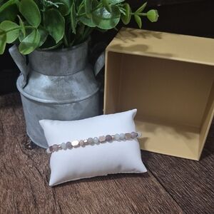 Delicate Multi-Tone Beaded Stretch Bracelet - Women Jewelry